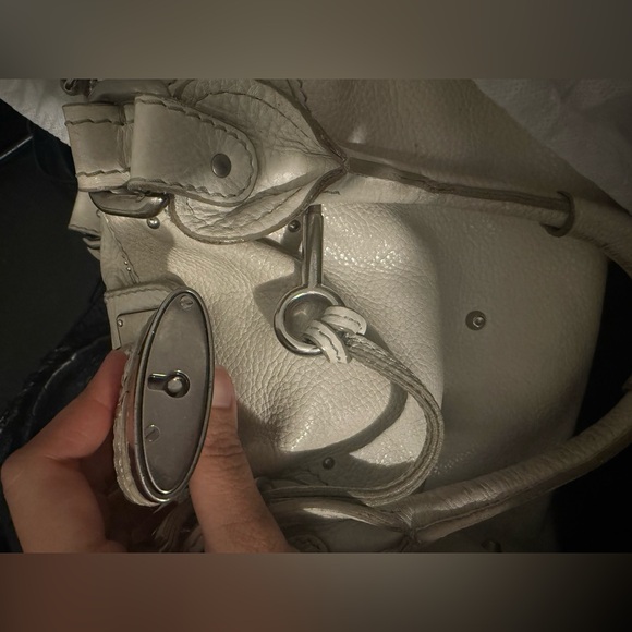 Chloe Cream Leather Paddington Handbag - Picture 7 of 11